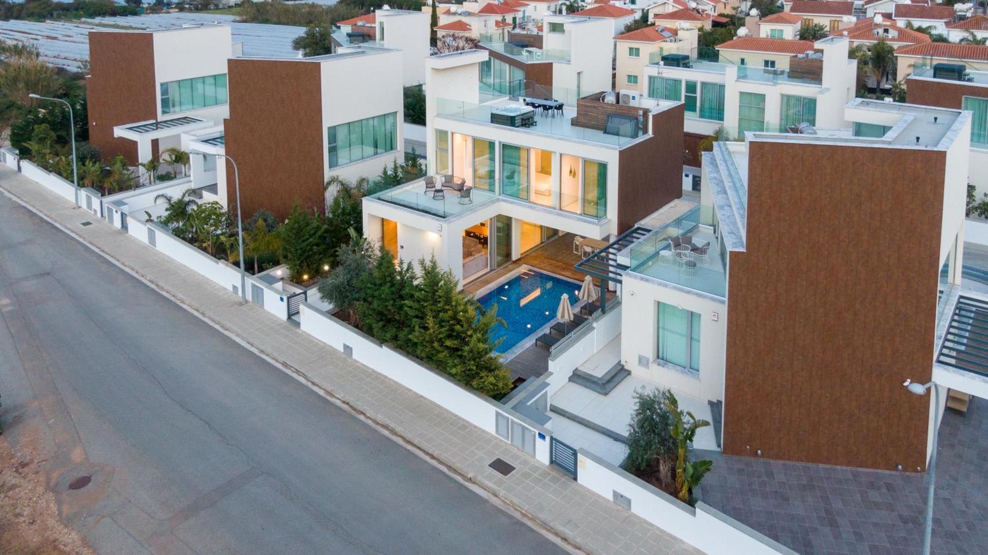 Seaview Luxury Villa Jacuzzi & Pool! 2 Min Beach Πρωταράς Εξωτερικό φωτογραφία